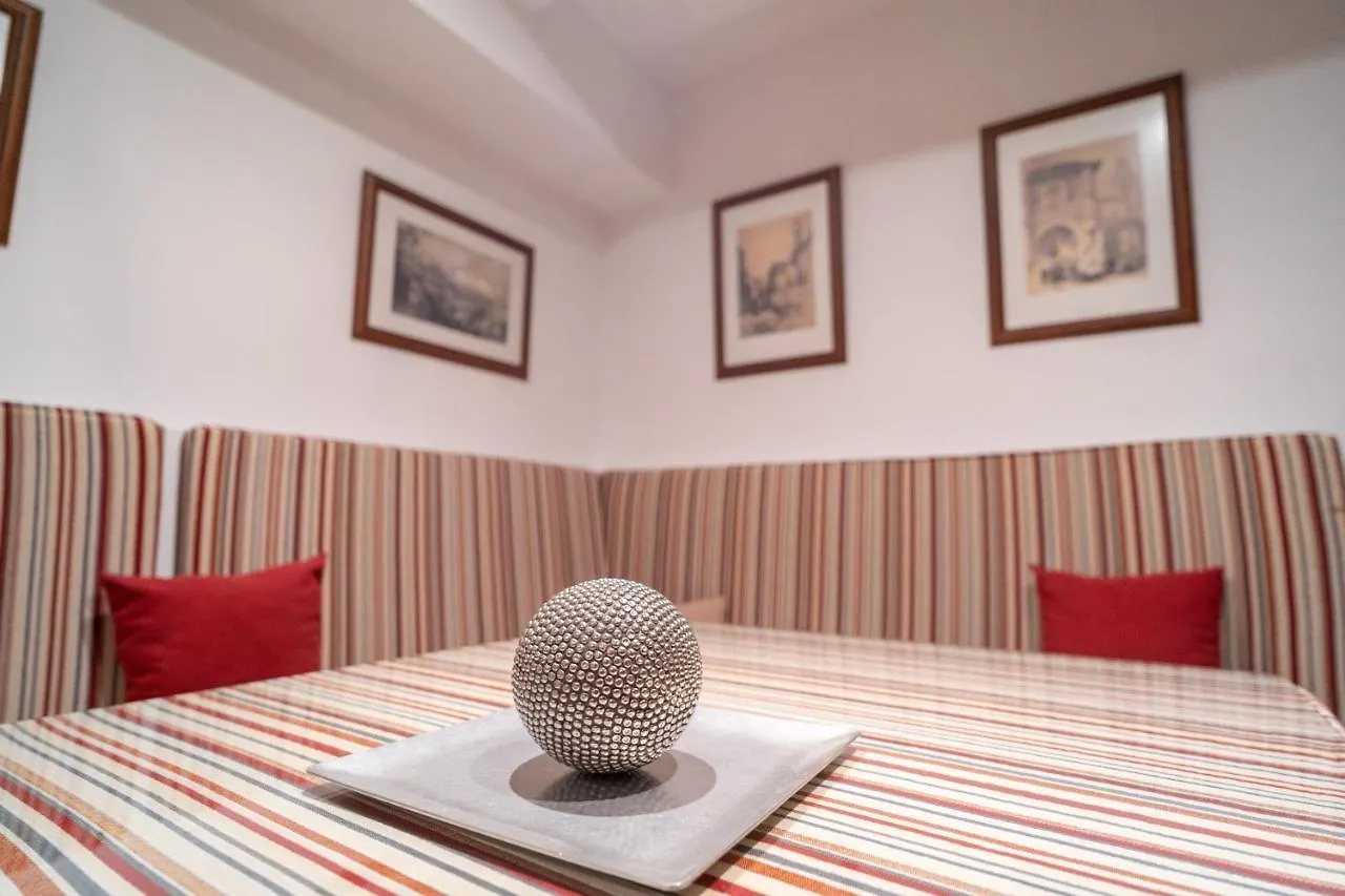 Luxury Ronda Center Villa 0*,